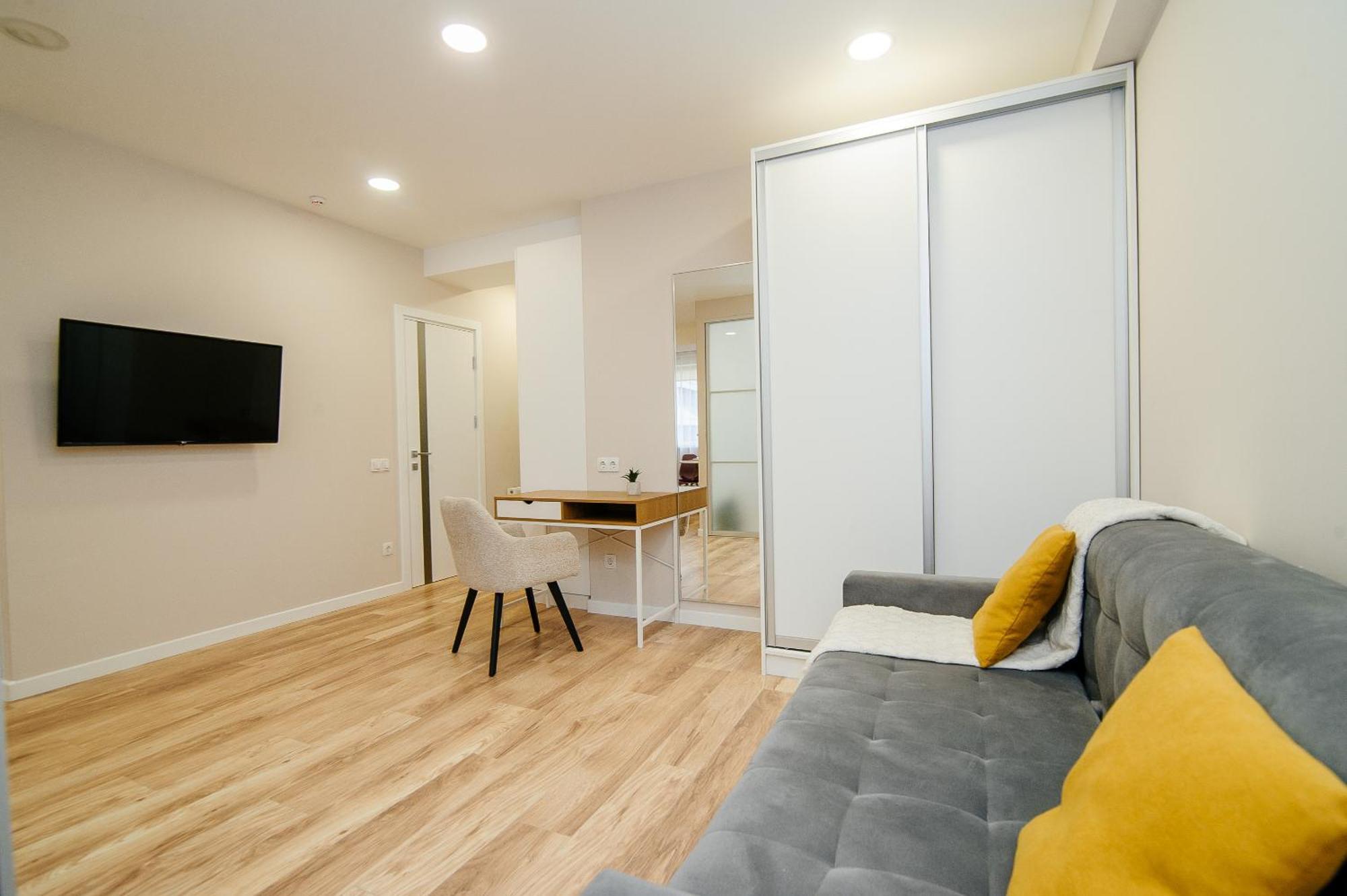 Appartement Oaza Urbana Langa Circ Si Centru - Modern Si Confortabil